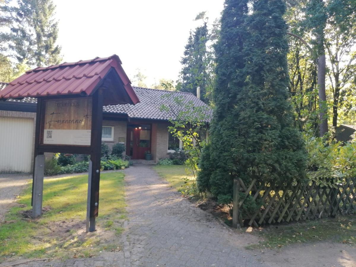Ferienhaus Fasanennest Uelsen Esterno foto